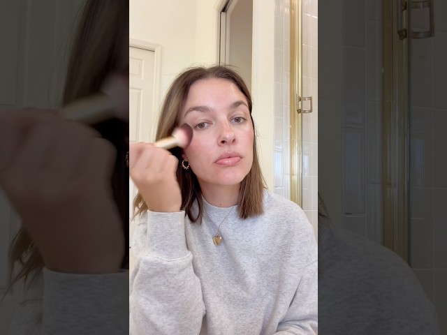 My everyday shortcut to looking a llittle more awake and put together ✨@jonesroadbeauty
