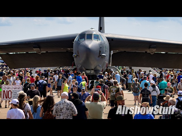 Oshkosh Airshow Highlights! - Friday - EAA AirVenture Oshkosh 2026