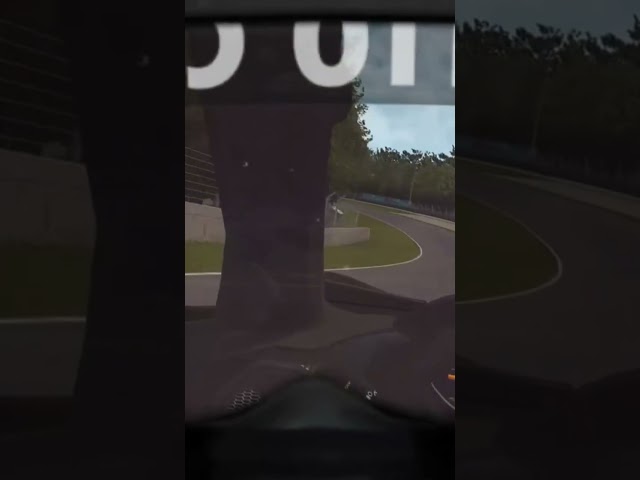Zenvo TSR-S Test drive on track