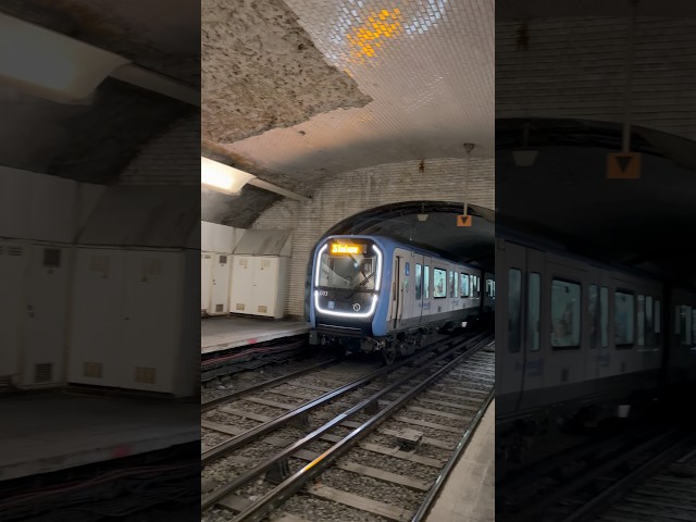 👀 Le MF19 arrive… et toute la station s’illumine ! #shorts #metro #subway #ratp #railway #rail