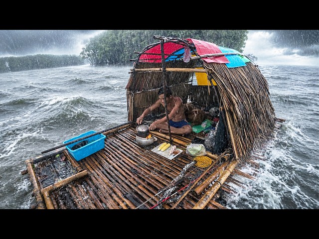 TOP EXTREME SURVIVAL CHALLENGE IN HEAVY RAINSTORM ON RAFT CATCH & COOK WITH MY DOG RELAXING 4K ASMR!