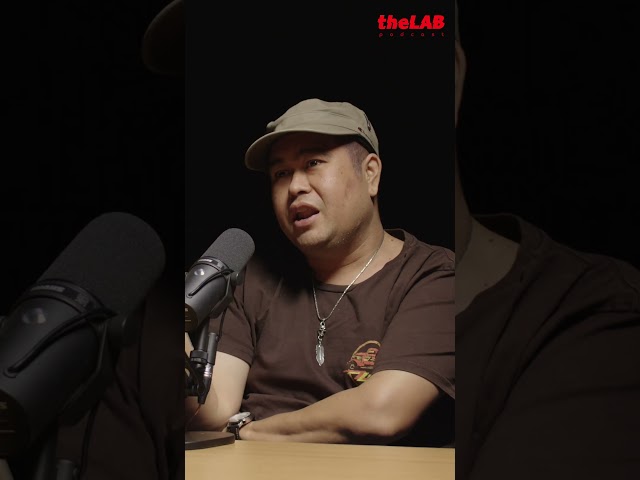 𝐆 𝐋𝐚𝐭𝐭 - "သီချင်းနားထောင်မှုပုံစံ"