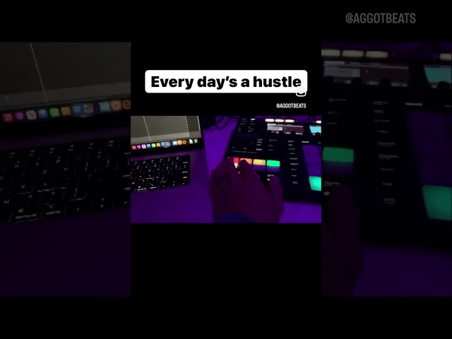 #Shorts Making a Beat on #Maschine Every Day’s A Hustle