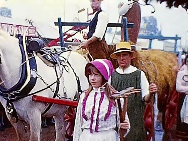 1960s - PAIGNTON ZOO, parade?! look out for the next film. You can see the fungus in the image…