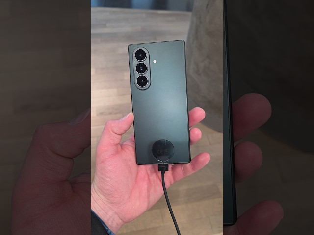 Samsung Galaxy Z Fold 8 Ultra Hands On