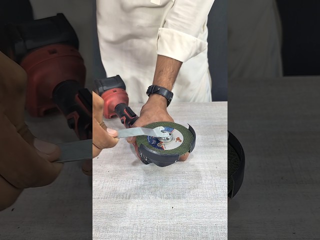 A tip for cutting iron with an angle grinder
