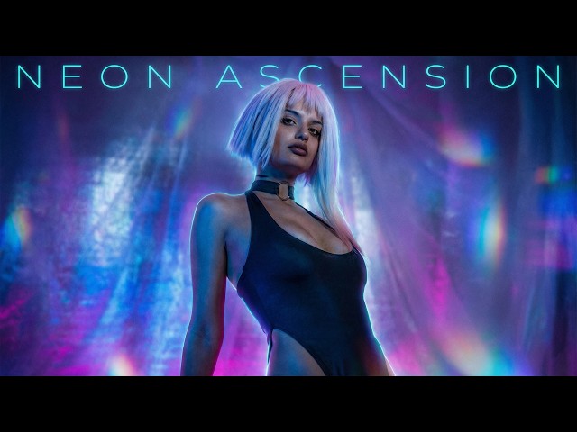 VR 180: Lucy (Cyberpunk Edgerunners) Cosplay in the Bathroom | Immersive Experience