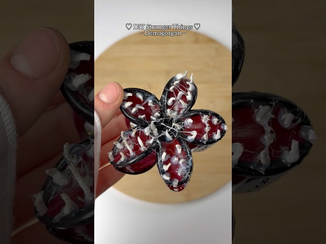 Stranger Things DIY Demogorgon Hair Clip