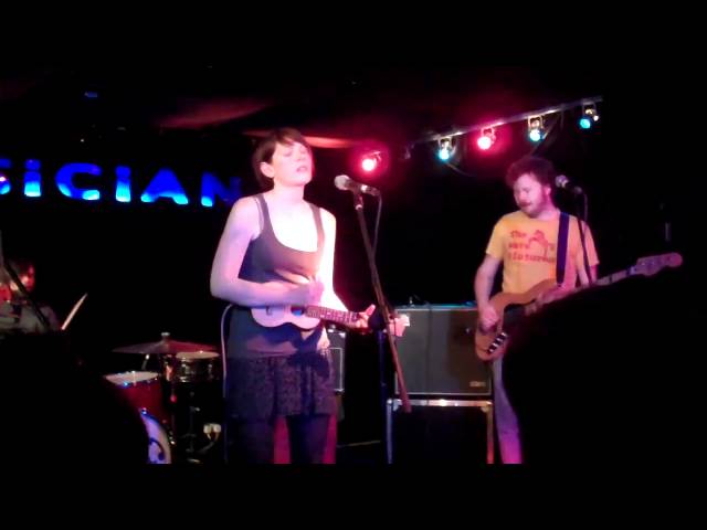 Allo Darlin' - If Loneliness Was Art