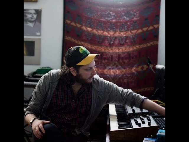 Oneohtrix Point Never - Objects in Mirror (Mix, 2010)