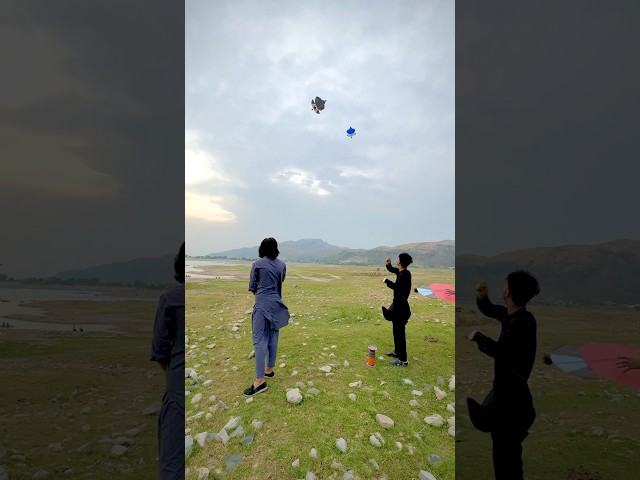 Kite flying 😍 #short  #kiteflying #youtubeshorts