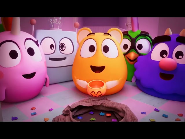 Talking Angela in the City 🎃 Halloween Compilation 2026 | Data Evolution