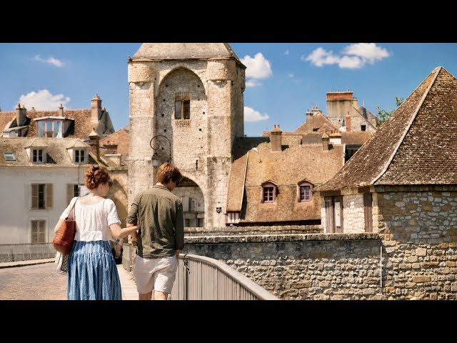 I Found a Secret Medieval Village Near Paris for €2.55 Ticket (only an hour away!)