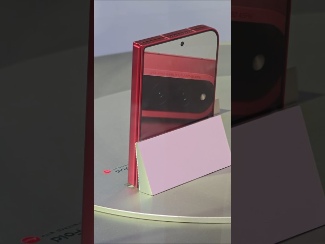Xiaomi 18 Fold First Impressions: These Corners are WILD