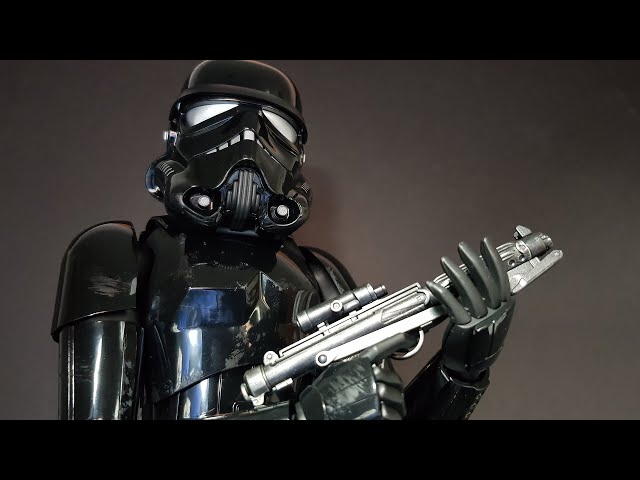 Adding realistic weathering to Bandai's Shadow Stormtrooper
