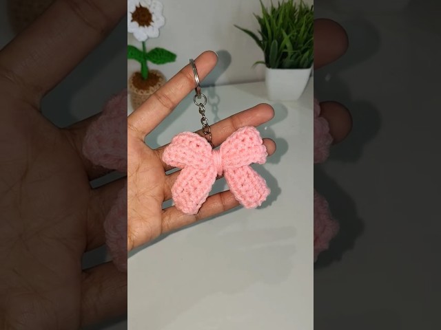 easy and quick 🎀 | cute crochet keychain idea for  beginner #crochet #bow #beginner