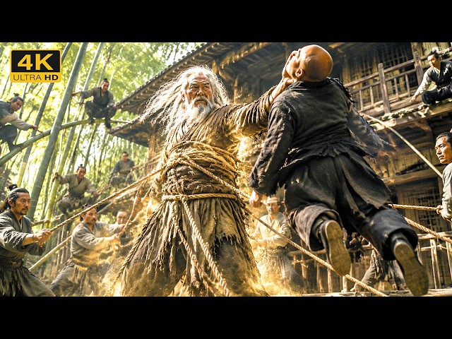 The Mad Old Man Hunted by All Is a Hidden War God! He Breaks His Chains and Crushes 100 Masters!