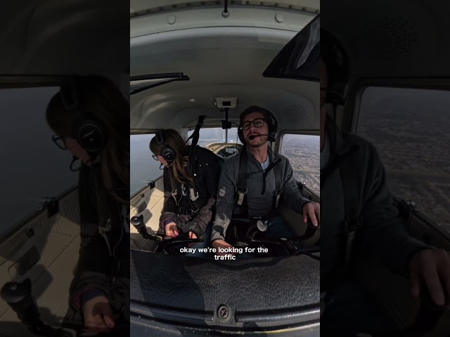 Landing our Cessna 150 at Lakefront in New Orleans (NEW) 🎷 #flying #aviation #pilot