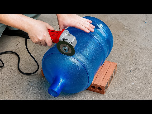 People Throw Away plastic water bottle — Millions Still Don't Know This! 😱