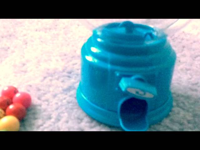 Opening a candy machine and cute pencils