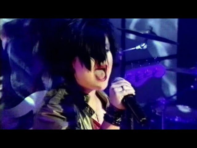 Kelly Osbourne-Papa Don`t Preach  (TOTP)