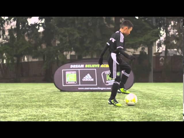 Mastery Monday - Learn Soccer / Football Skills #9 Roll Up Inside
