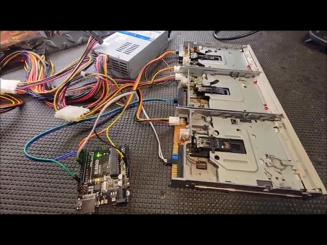 Arduino project - Music on a 3½" Floppy Drive #arduino #arduinoproject