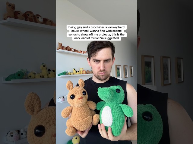Gay + crochet struggles π€£π³οΈβπ