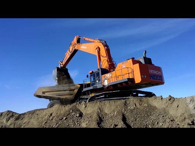Heavy Equipment | 2015 bonus footage