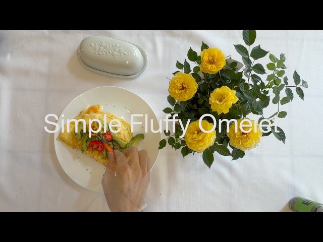 English: Silent Cooking: Simple Fluffy Omelet (ASMR, No Music)