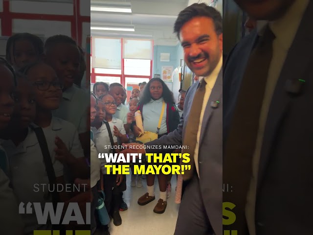 Mayor Mamdani shares wholesome moment with New York City students
