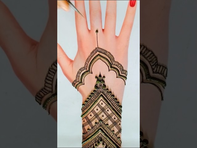 Very Simple Back Hand Mehndi design #mehndi #youtubeshorts #viralvideo #trending #shorts #ytshorts