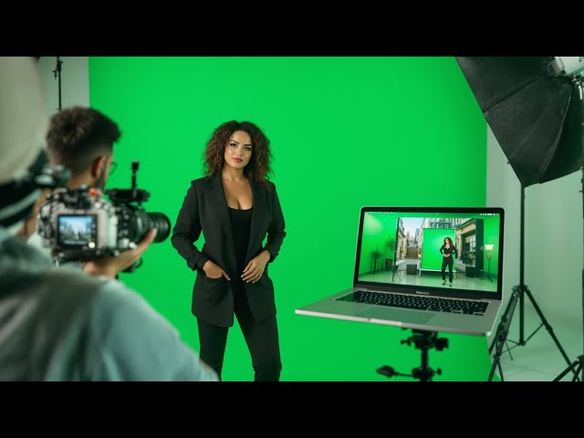 Green Screen Photography for Beginners 🎬📸 | Simple Background Replacement (No Stress)