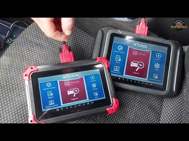 Xtool D7 vs Xtool D8 comparison by WheelsAndMotors.