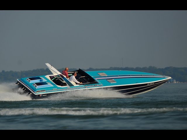 DRIVING THE ORIGINAL MIAMI VICE BOAT pt5