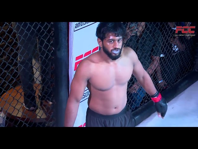 FCC 17 Bout 6 Mudassar Shaikh versus Sarvoday Deboje