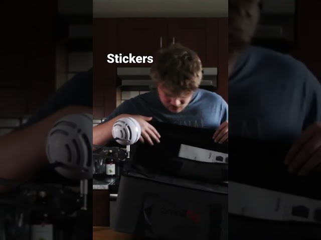 Unboxing the Small Rig 120b
