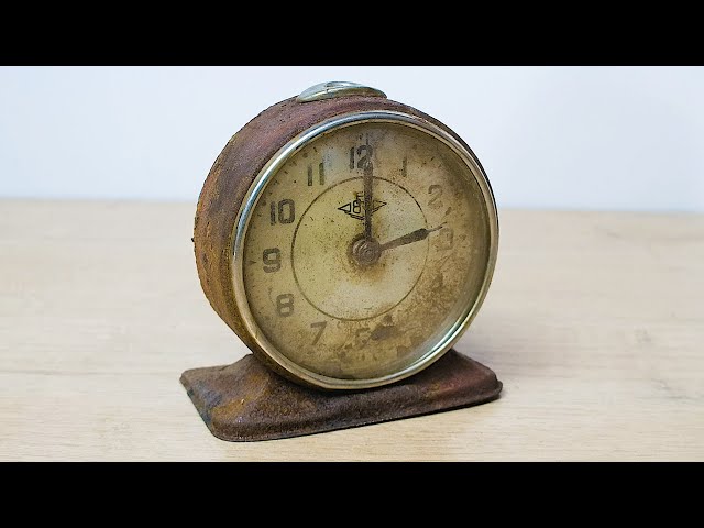 RESTORATION OF a very rusty ALARM CLOCK "Vityaz". Restoring old watches.