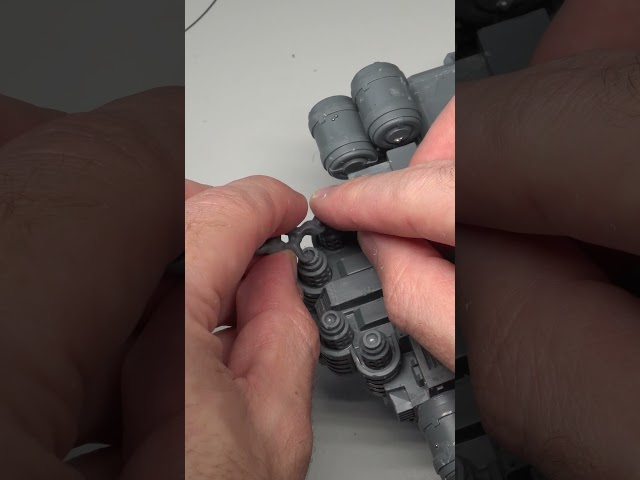 This Fellblade Needed More Plague - Kitbashing a Death Guard Super Heavy