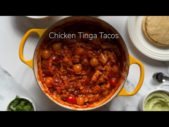 Smoky Chicken Tinga Tacos