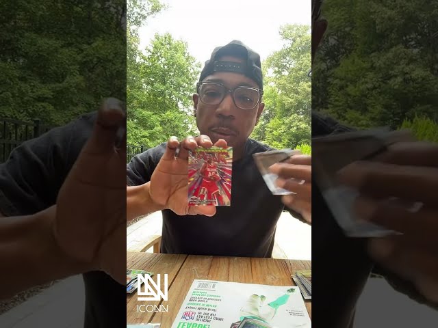 Breaking The Rules Part: 1 | Ja Rule opens Topps Chrome Packs.