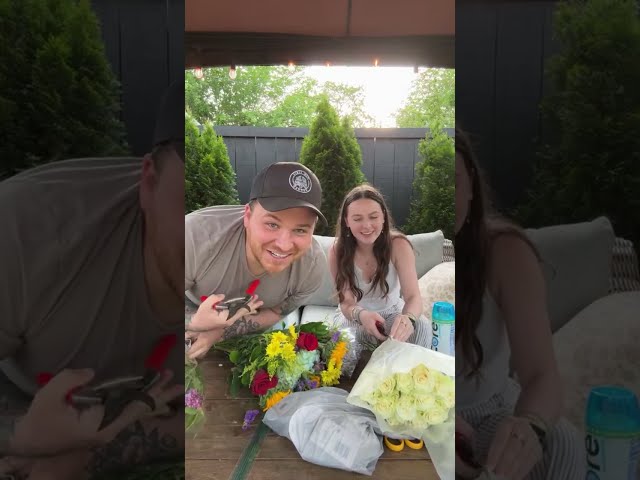 Visit Our Garden is live with Jaelyn! Flower arrangement 💐