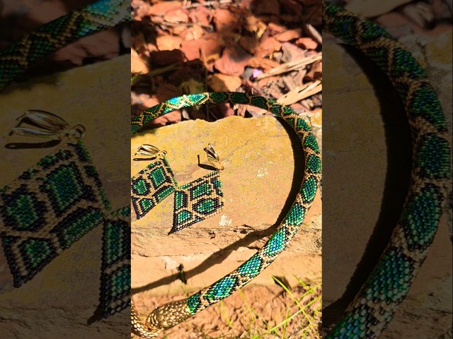 Nature made the perfect background | Handcrafted Beaded set 🌿 #handmade #jewelry #shorts #beadwork