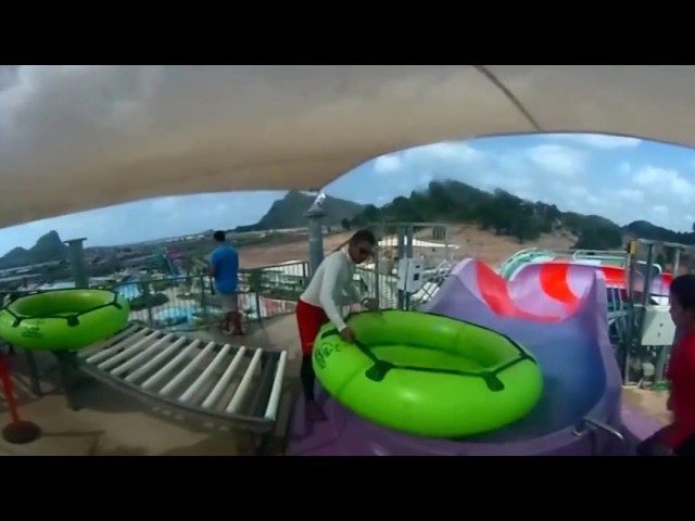 VR 360° "Aquaconda" Water Slide - Ramayana Water Park | Pattaya, Thailand - Virtual Reality