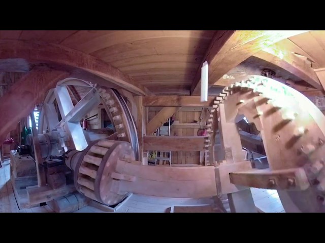 360° VR Shipmill visit the great Shipmill in Minden, Germany with some Housemusic