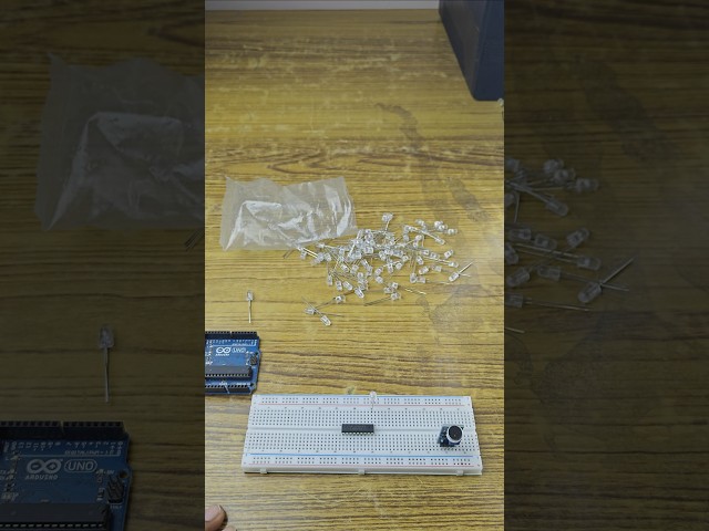 LM3915 based music reactive LED Bar #music #arduino #diy #arduinoproject #desksetup
