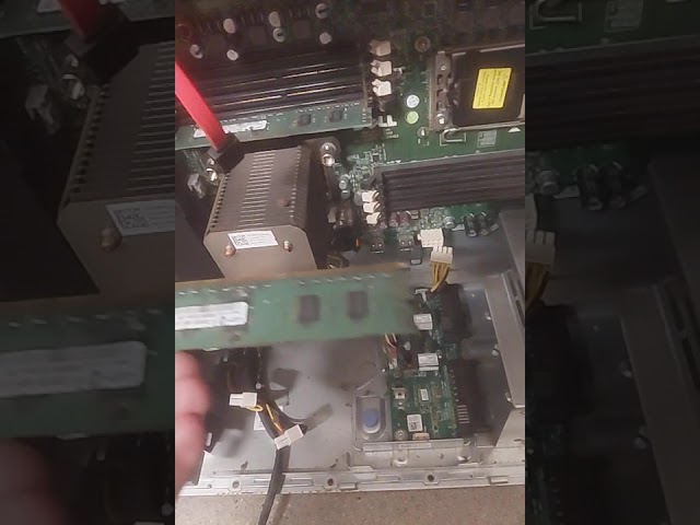 The future of ram is here ​​💀 #linux #computers #tech