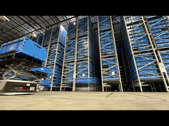 RoboShuttle System running 20 hours a day in a real USA warehouse 😳