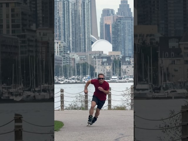 Rollerblading by Lake Ontario.                   #rollerblading #inlineskating #rollerbladingtoronto