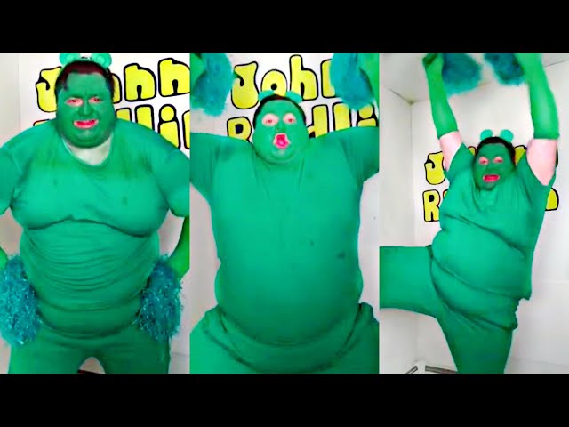 Gummy Bear Cheerleader! (Tik Tok dance)